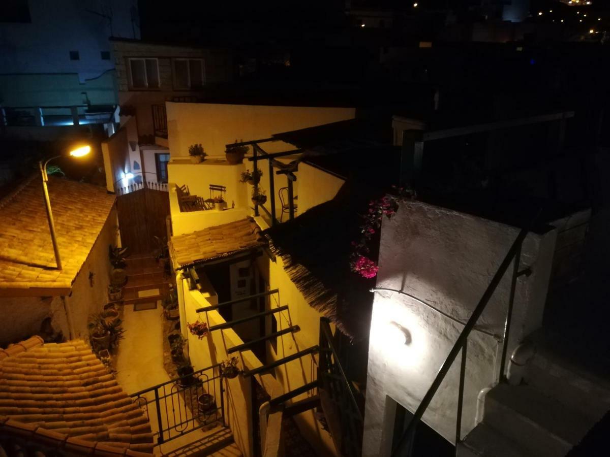 فندق I Miti Viviendavacacional Chío المظهر الخارجي الصورة